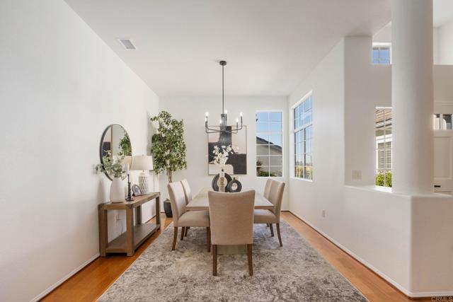 Detail Gallery Image 8 of 38 For 1911 La Subida Way, San Marcos,  CA 92078 - 3 Beds | 2 Baths