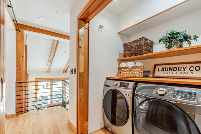 17900 China Grade Road, Boulder Creek CA: https://media.crmls.org/mediaz/2f22d204-15f6-4dbd-a395-4021ac71c27d.jpg