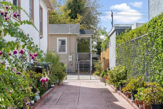 Image 15 of 42 For 883 46th St  