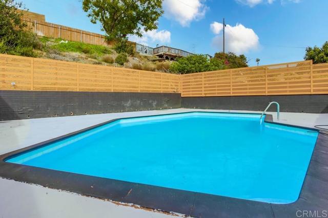 Detail Gallery Image 33 of 39 For 5610 Streamview Dr, San Diego,  CA 92105 - 3 Beds | 2 Baths