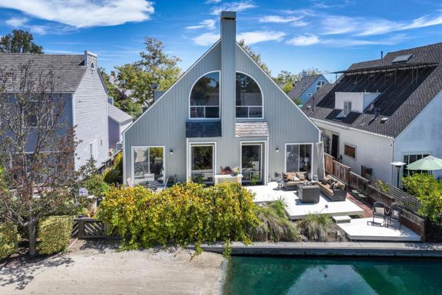 604 Waterbury, Foster City CA: https://media.crmls.org/mediaz/2f230f89-7818-4172-ab5d-aa94d1a79ca7.jpg