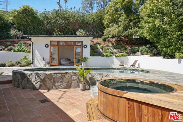 2145 Sunset Crest Drive, Los Angeles CA: https://media.crmls.org/mediaz/2f2311f9-6f9c-4228-8e9f-530c15c492a7.jpg
