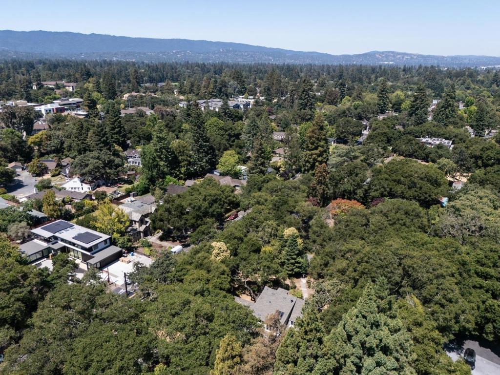 2F2359Ff 4C0B 46Eb 9370 29E539A95194 2 Bassett Lane, Atherton, Ca 94027 &Lt;Span Style='BackgroundColor:transparent;Padding:0Px;'&Gt; &Lt;Small&Gt; &Lt;I&Gt; &Lt;/I&Gt; &Lt;/Small&Gt;&Lt;/Span&Gt;