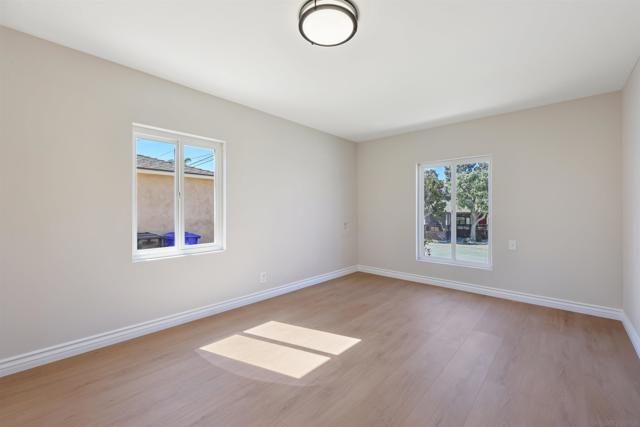 2967 Dove St, San Diego CA: https://media.crmls.org/mediaz/2f238042-03d5-45a4-b5e0-d26cbadc2c3b.jpg