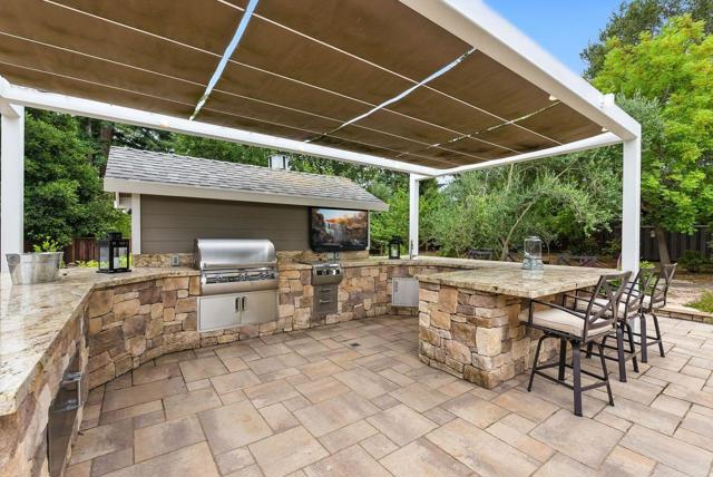 356 Covington Road, Los Altos CA: https://media.crmls.org/mediaz/2f24be3c-3a97-4066-a8cd-d2a89bd250de.jpg