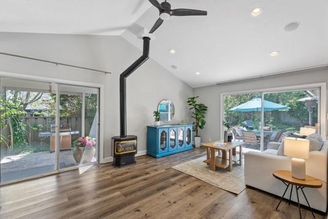 405 Esmeralda Drive, Santa Cruz CA: https://media.crmls.org/mediaz/2f2768d1-100b-487a-a274-b76f055b1e3b.jpg