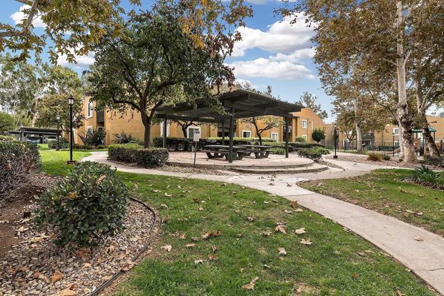 Detail Gallery Image 24 of 29 For 17159 W Bernardo Dr #103,  San Diego,  CA 92127 - 2 Beds | 2 Baths