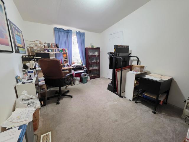 16650 Avenida Rambla, Desert Hot Springs CA: https://media.crmls.org/mediaz/2f291eb5-55df-4615-8923-2ac9ee8c7dc0.jpg