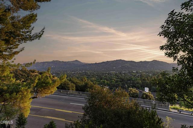 Detail Gallery Image 41 of 47 For 5527 Vista Canada Pl, La Canada Flintridge,  CA 91011 - 5 Beds | 4 Baths