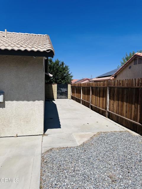 15711 Garnet, Victorville CA: https://media.crmls.org/mediaz/2f2c7a32-d9a6-4cd3-ab7e-ffe72d9008db.jpg