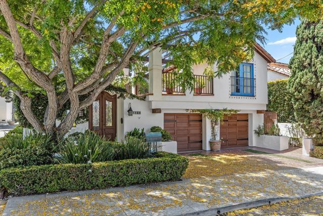 7728 Ludington Pl, La Jolla CA: https://media.crmls.org/mediaz/2f2cfb09-2af1-445e-b856-f4c85f1dc20f.jpg