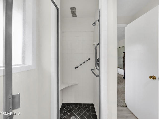 5448 Bothwell Road, Tarzana CA: https://media.crmls.org/mediaz/2f2e0450-b849-4b26-b34d-7f3f3a393d21.jpg