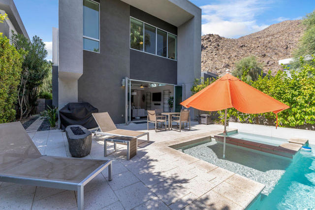 350 Goleta Way, Palm Springs CA: https://media.crmls.org/mediaz/2f2e3ce4-7d94-4eb5-903c-3737325bc0b9.jpg