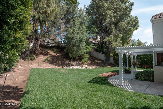 4540 Road Mill Valley Road, Moorpark CA: https://media.crmls.org/mediaz/2f2e5b87-1a6c-40ce-88eb-6105b64db568.jpg