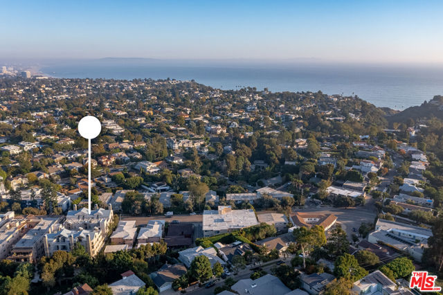 16137 West Sunset Boulevard, 304 photo 5