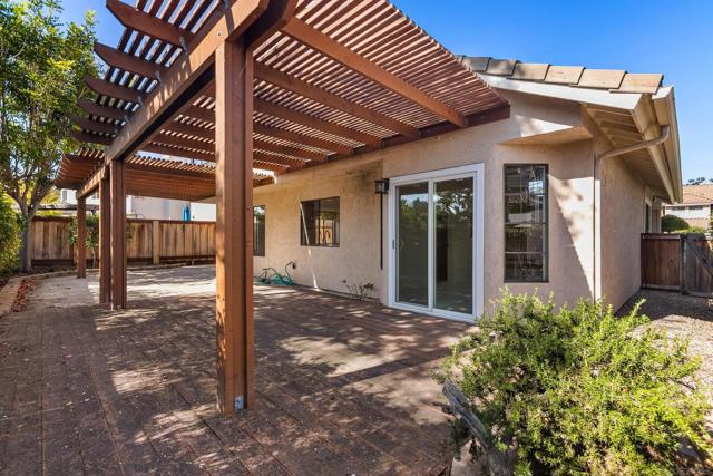 3970 Santa Nella Pl, San Diego CA: https://media.crmls.org/mediaz/2f2fccb4-c02d-4c99-a504-9dd9b142706a.jpg