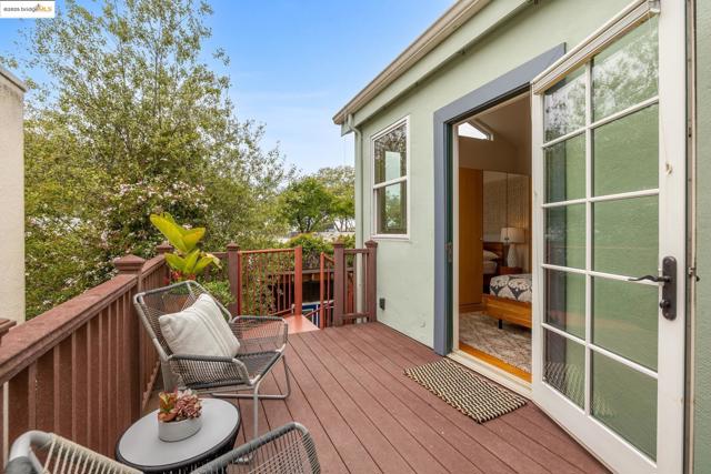 1626 Kains Ave., Berkeley CA: https://media.crmls.org/mediaz/2f3246bd-c0d8-434c-a748-98cf1b4525c3.jpg