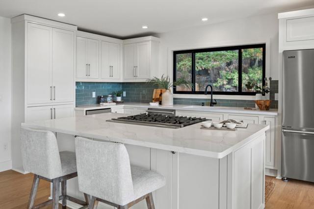 4171 Sunset Lane, Pebble Beach CA: https://media.crmls.org/mediaz/2f32d00a-f642-4bfd-82ad-5b99fc663ab1.jpg