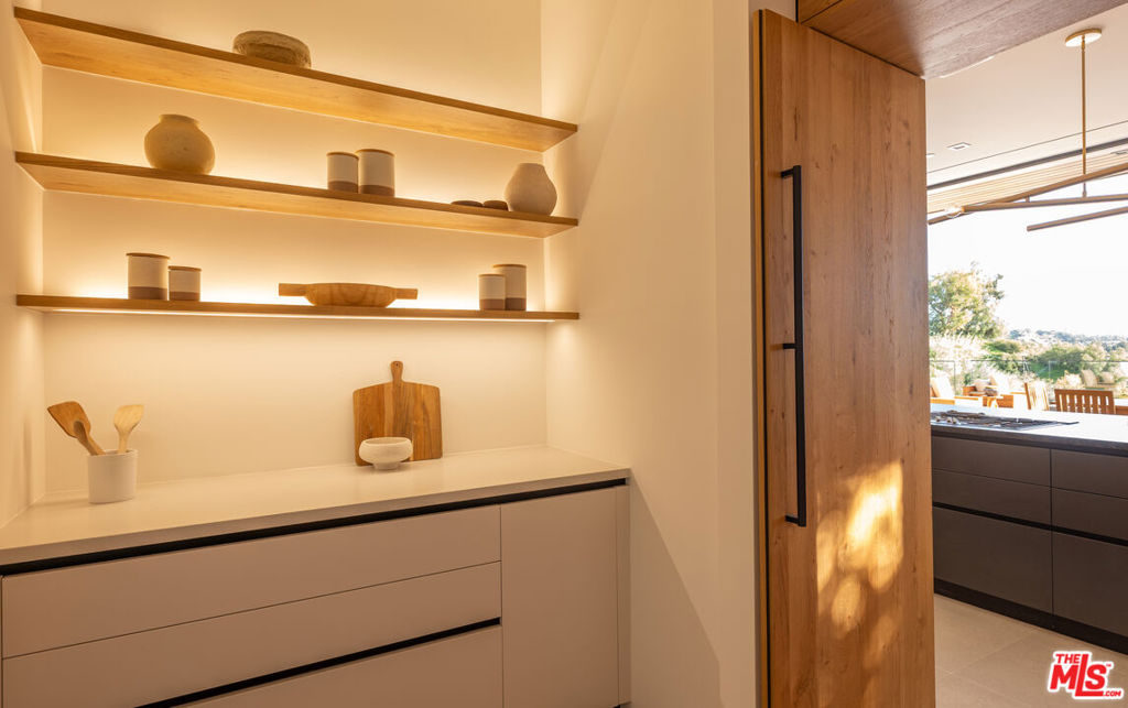 MLS #26865433 image #9