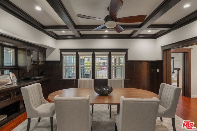 251 S Ardmore Avenue, Los Angeles CA: https://media.crmls.org/mediaz/2f336b34-2f0f-4711-9170-162a903b1837.jpg