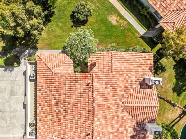 79822 Olympia Fields, La Quinta CA: https://media.crmls.org/mediaz/2f34fa19-6a50-4b7e-b8c9-79f716a22dc7.jpg