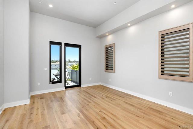 2677 State Street, Carlsbad CA: https://media.crmls.org/mediaz/2f3572f9-9537-47a9-a628-8a3c332be13c.jpg