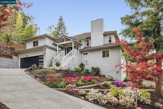 1019 Silverhill Drive, Lafayette CA: https://media.crmls.org/mediaz/2f3811d2-da2b-4585-a1e4-639d5a15ea95.jpg