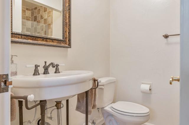 167 Shooting Star, Foster City CA: https://media.crmls.org/mediaz/2f390611-8480-490f-b66c-4cdd09382604.jpg