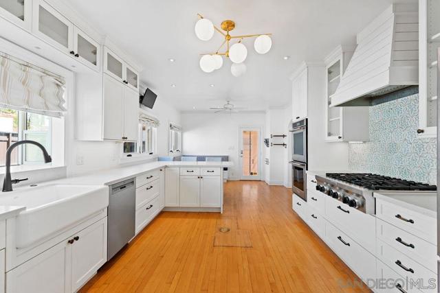 2302 Fort Stockton, San Diego CA: https://media.crmls.org/mediaz/2f3cc7d2-990e-443d-95a7-8f1e16cf34d4.jpg