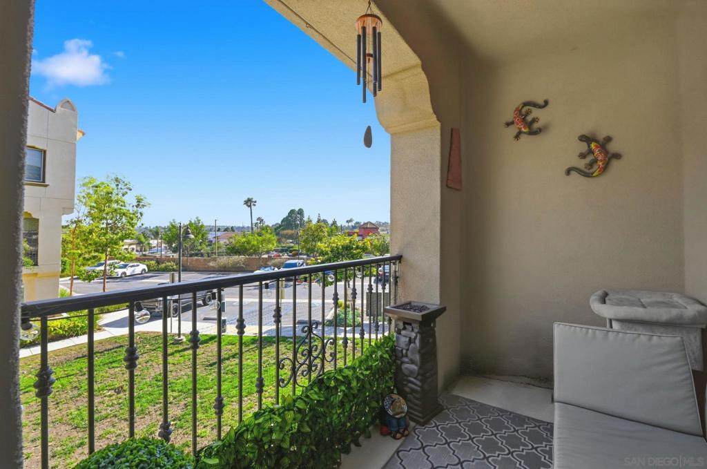 1576 Castillo Way - photo 8