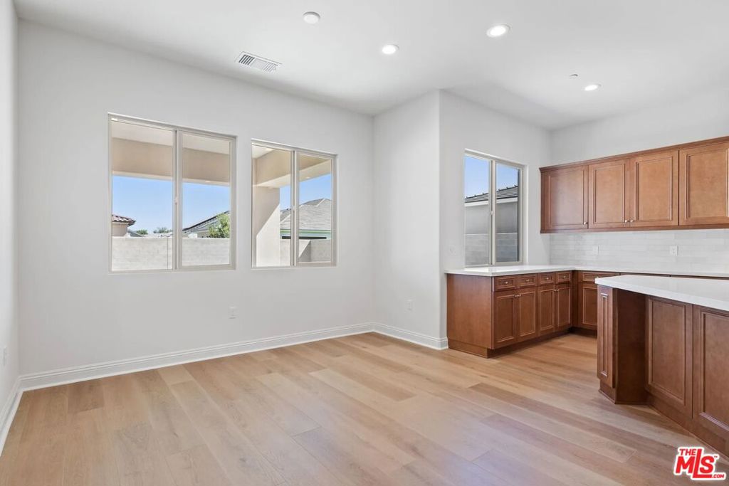 MLS #25619717 image #9