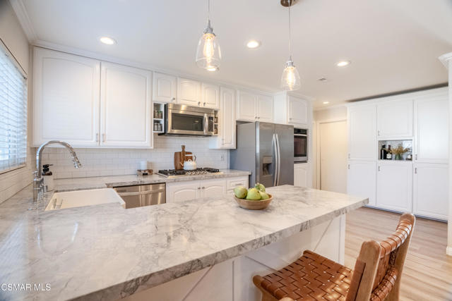 4 Bed Home for Sale in Thousand Oaks, California