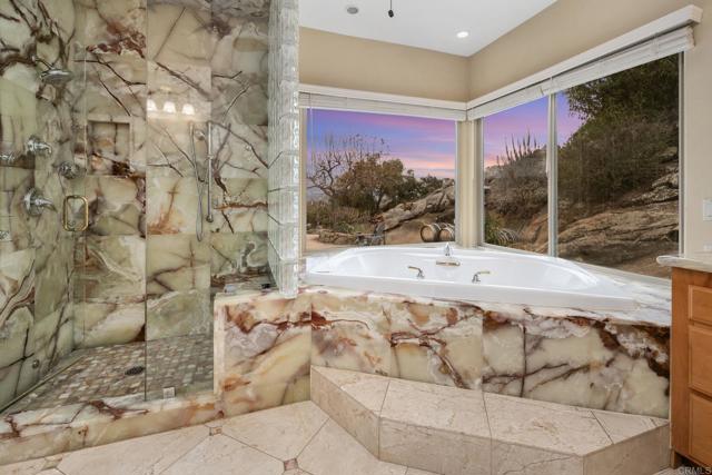 18351 WOODS HILL, Ramona CA: https://media.crmls.org/mediaz/2f3f3e6a-a772-47c4-9168-57a1aa4f32a6.jpg