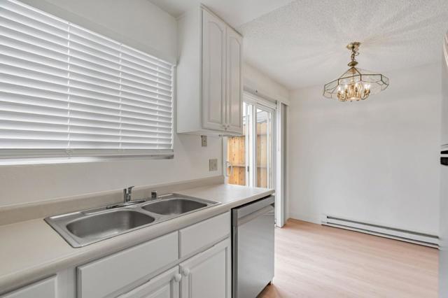 2560 Kenton Court, Santa Rosa CA: https://media.crmls.org/mediaz/2f3f6e58-0fc5-4079-a59d-97b68e0f443c.jpg