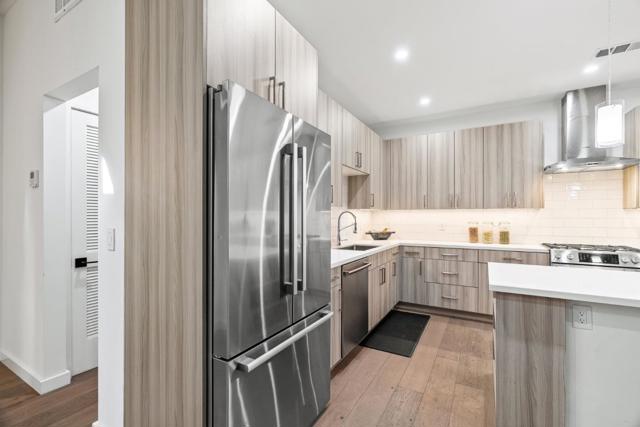 908 Woodside Road, Redwood City CA: https://media.crmls.org/mediaz/2f4003b8-623c-4197-86ea-844acfecf529.jpg