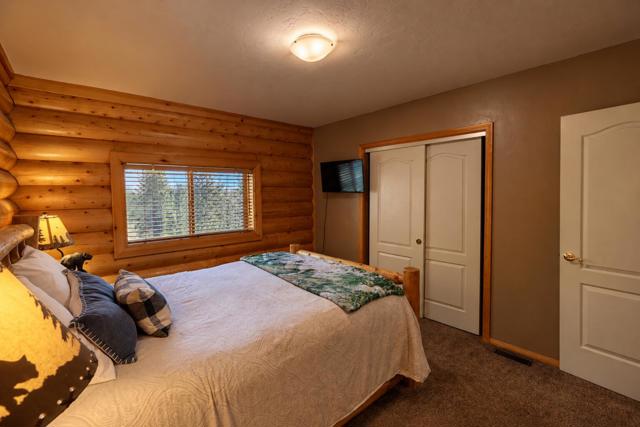 656 Saint Moritz Drive, Big Bear, CA 92315