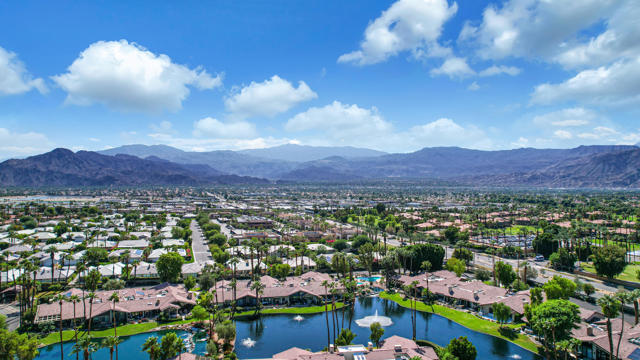 86 Palomino Circle, Palm Desert, CA 92211