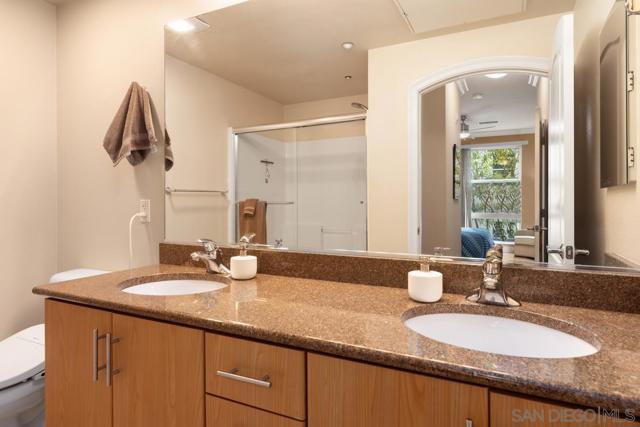 1225 ISLAND AV, San Diego CA: https://media.crmls.org/mediaz/2f40f87f-db91-478e-bf83-1cfca3f07c39.jpg