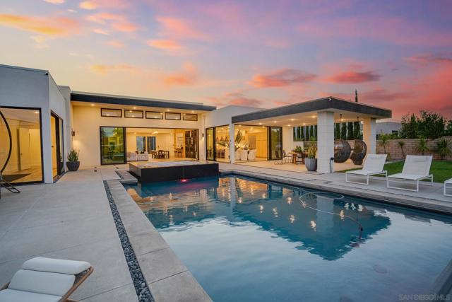 5384 Aurora Summit Trl, San Diego CA: https://media.crmls.org/mediaz/2f422ff3-82cb-403e-a07f-6ae00e9ffc93.jpg