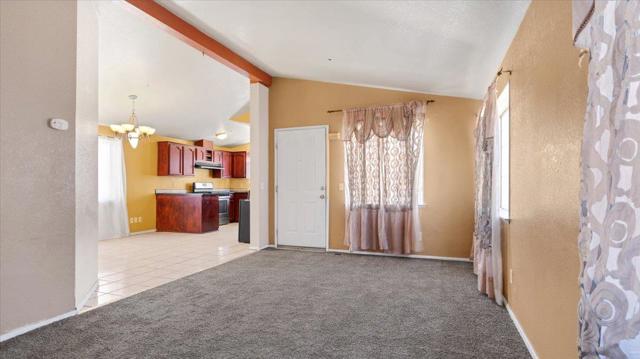 704 Garner Avenue, Salinas CA: https://media.crmls.org/mediaz/2f425410-3279-41d9-863c-e033eb72a824.jpg