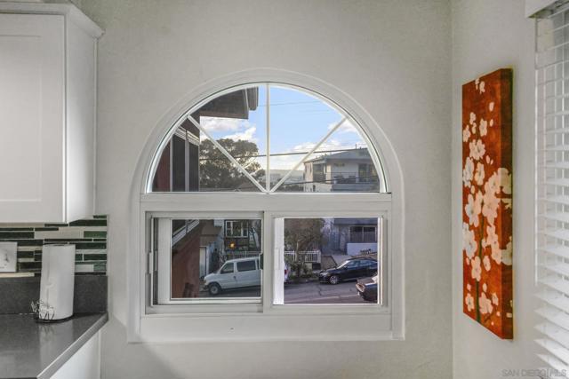 Image 39 of 48 For 2055 Albatross St