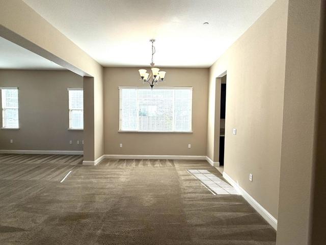 7862 Ridgeline Place, Dublin CA: https://media.crmls.org/mediaz/2f454cd3-95e4-469a-b0c1-5f3ae0fb990f.jpg