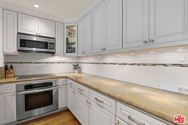 2170 Century Parkway, Los Angeles CA: https://media.crmls.org/mediaz/2f45ca47-8655-4cc3-9e43-72da7aea5a4a.jpg