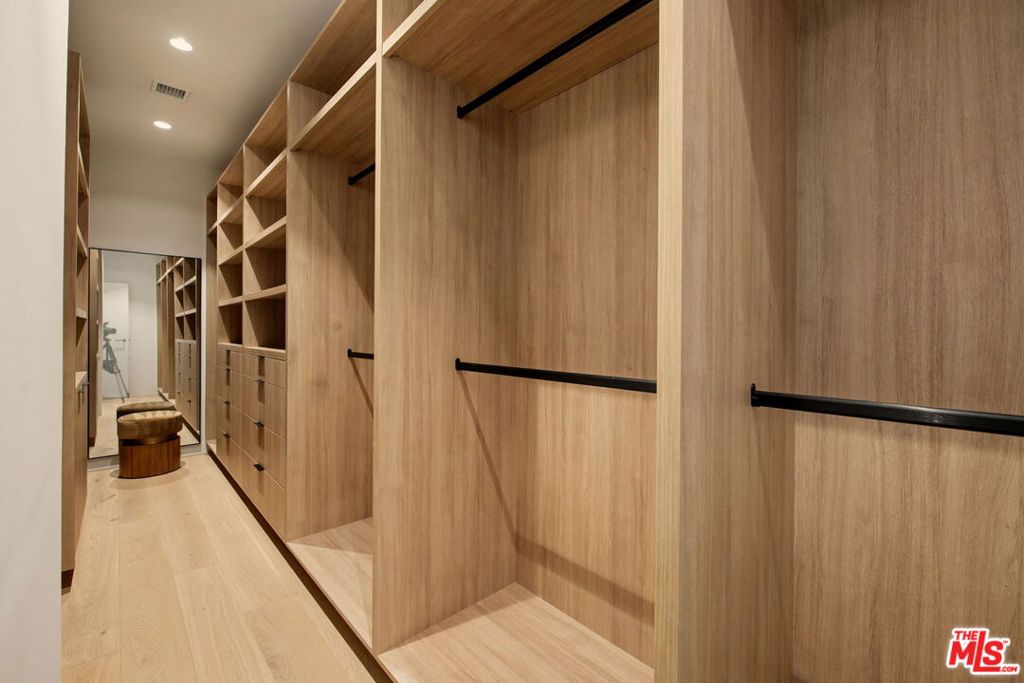 MLS #26851267 image #25