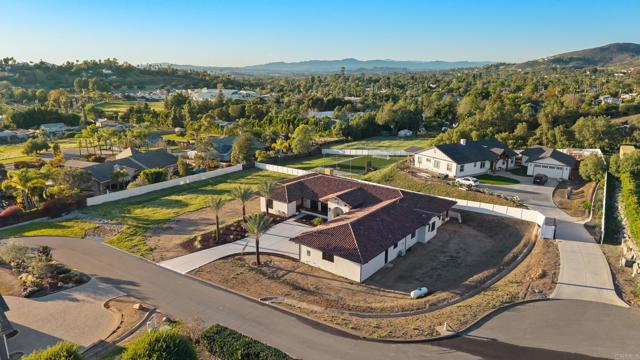 Detail Gallery Image 66 of 75 For 2525 Date Palm Ct, Vista,  CA 92084 - 3 Beds | 3/1 Baths