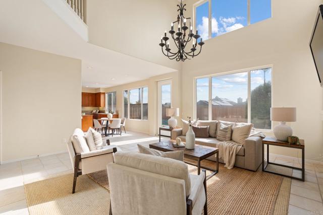 Detail Gallery Image 19 of 56 For 6181 Sunset Crest Way, San Diego,  CA 92121 - 4 Beds | 3 Baths