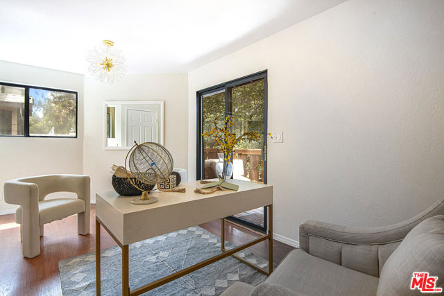 12558 El Merrie Del Drive, Sylmar CA: https://media.crmls.org/mediaz/2f470007-16e6-4759-b7ed-c31fd9aab94c.jpg