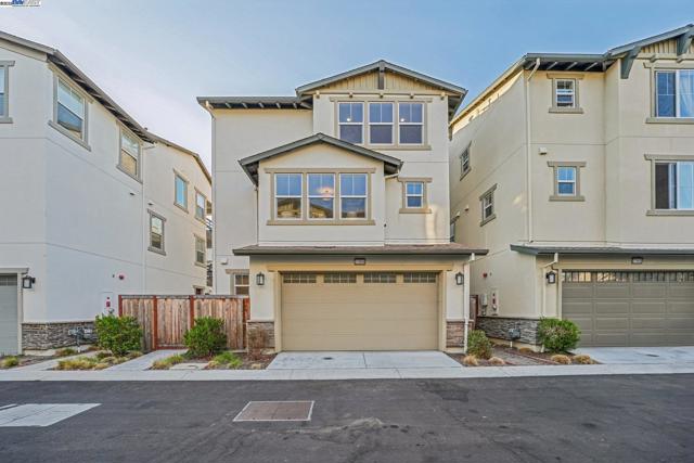 37898 Seafarer Road, Newark CA: https://media.crmls.org/mediaz/2f4890c2-9739-4f88-b0e2-f81e8fd2623f.jpg