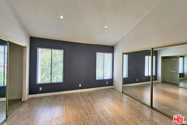 18130 Oxnard Street, Tarzana CA: https://media.crmls.org/mediaz/2f4a4df8-06a4-43d0-9024-4041c87fd605.jpg