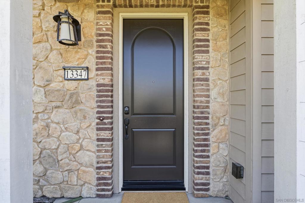 13347 Orange Blossom Wy - photo 7
